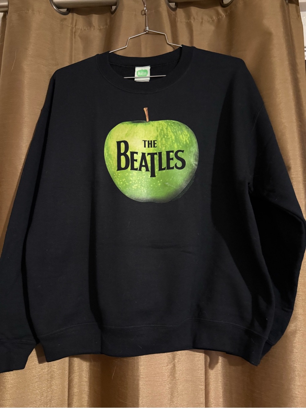 Vintage Y2K 2005 The Beatles Black Sweatshirt with Green Apple Logo